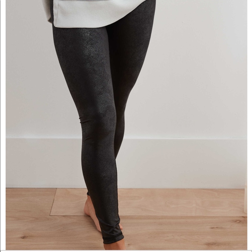 AERIE CRACKLE SHINE LEGGING